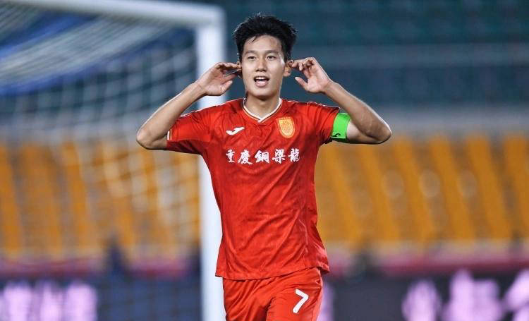 场平局的余, 而另一个晋 场平局的余, 而另一个晋