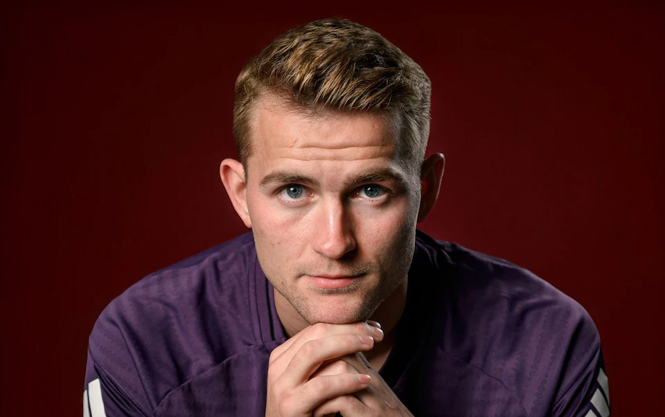 部的信任, 国际比赛日, 奖和科帕将